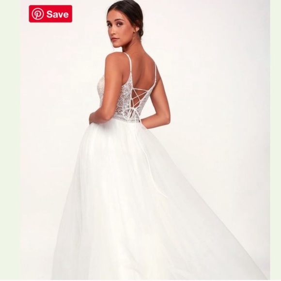 Sold!!! Nwt lulu beaded & tulle wedding dress - Picture 2 of 8